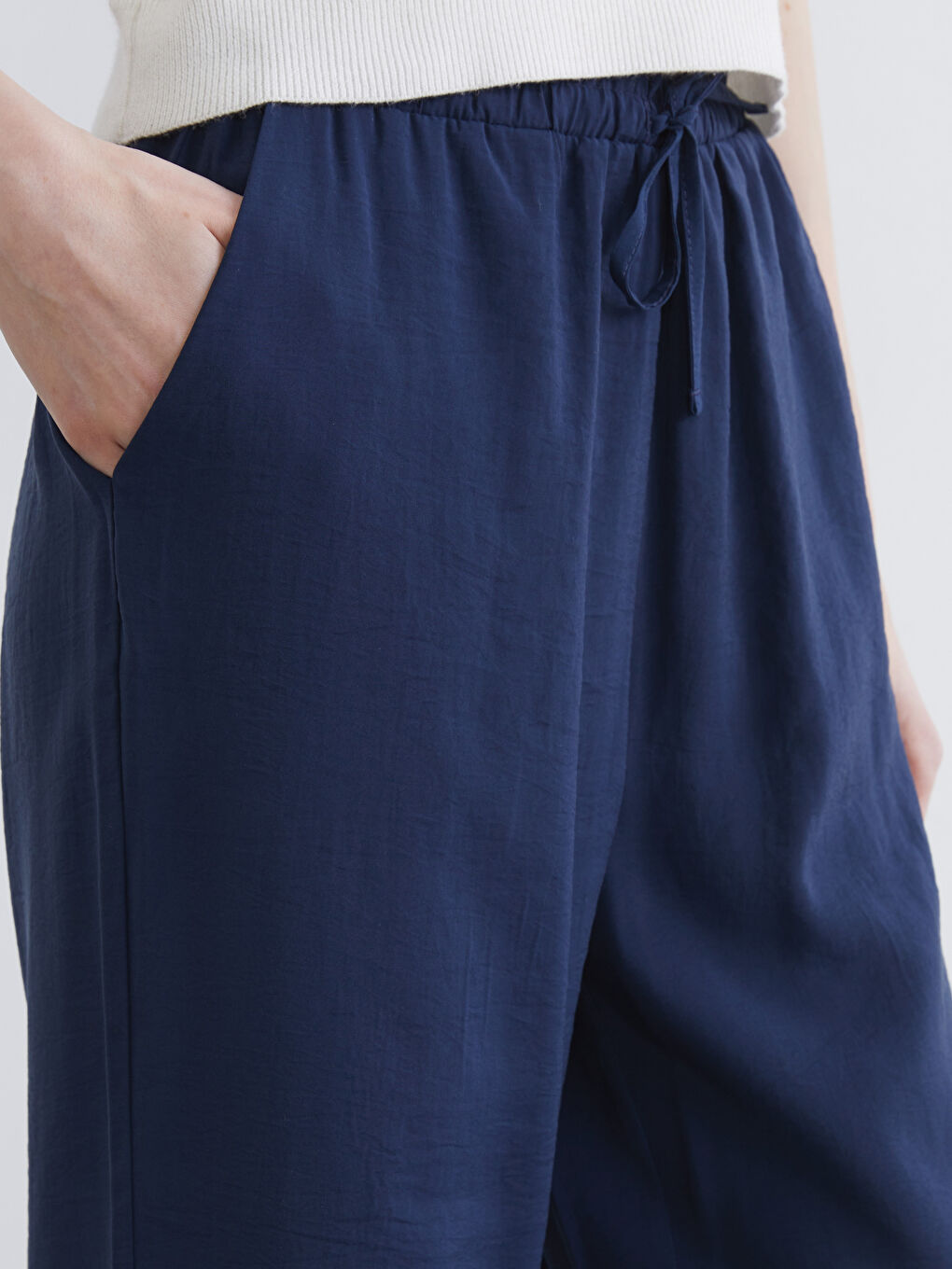 Lacivert Beli Lastikli Modal Karışımlı Kadın Pantolon-3