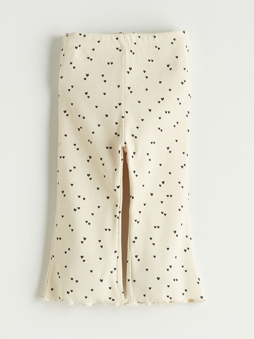 Bej Bisiklet Yaka Kalp Desenli Kız Bebek Takım-4