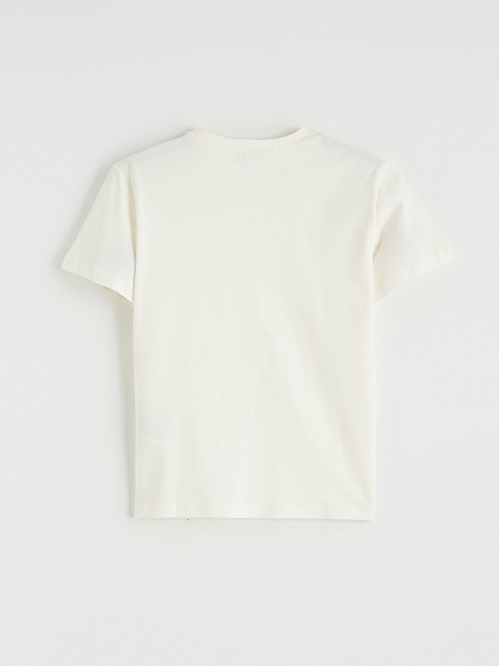 Ekru Bisiklet Yaka Baskılı Kadın Tişört-6