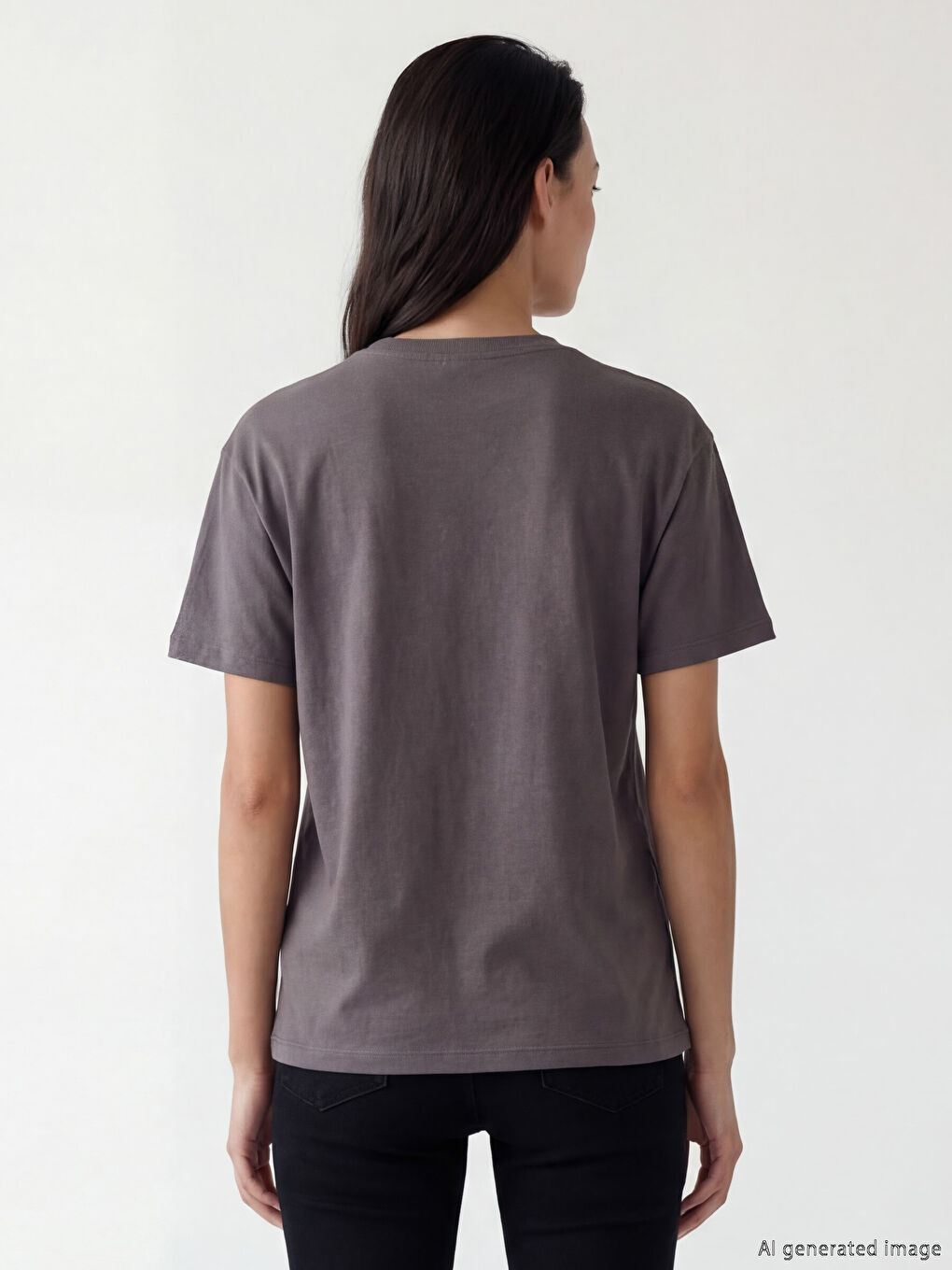 Gri Bisiklet Yaka Baskılı Kadın Tişört-2