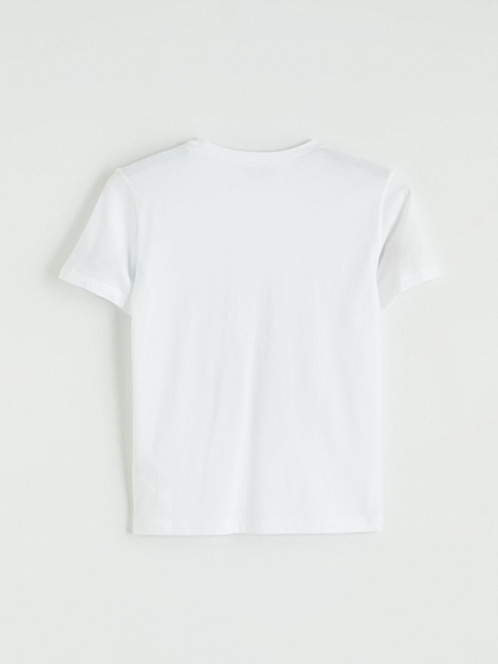 Beyaz Bisiklet Yaka Baskılı Kadın Tişört-6