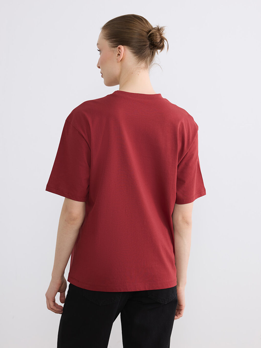 Kırmızı Bisiklet Yaka Baskılı Oversize Kadın Tişört-3