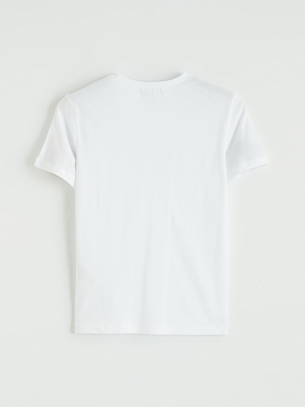 Beyaz Bisiklet Yaka Taşlı Kadın Tişört-6