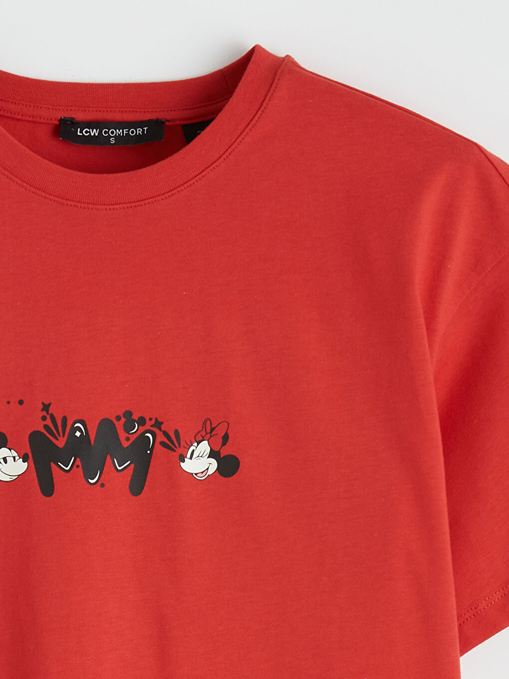 Kırmızı Bisiklet Yaka Mickey Mouse Baskılı Kadın Tişört-1