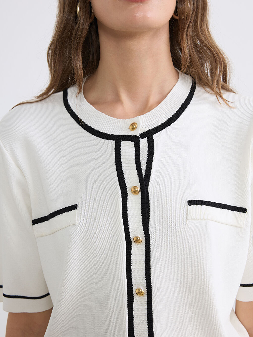 Ekru Bisiklet Yaka Şerit Detaylı Kadın Triko Hırka	-2