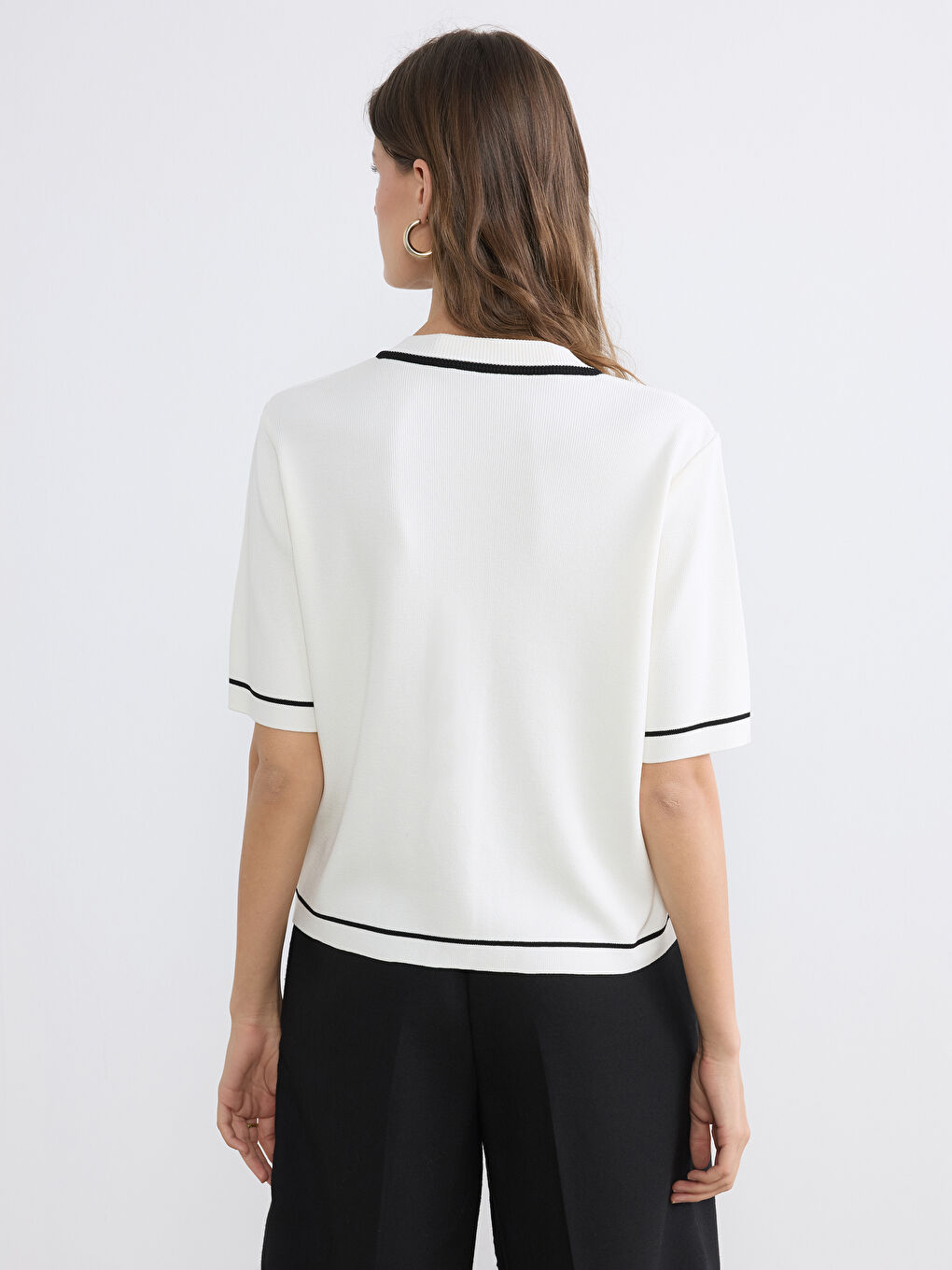 Ekru Bisiklet Yaka Şerit Detaylı Kadın Triko Hırka	-3