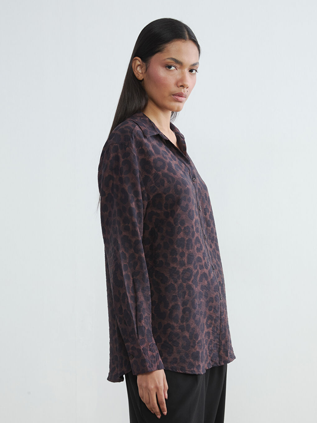 Рубашка с леопардовым принтом для женское
