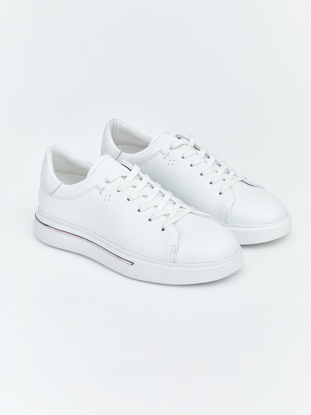 Beyaz Hakiki Deri Bağcıklı Erkek Spor Ayakkabı