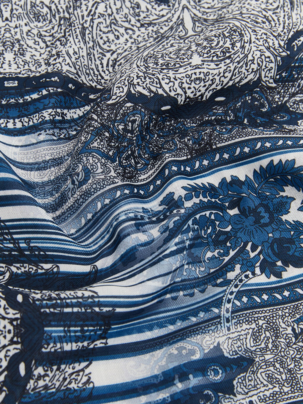 Lacivert Desenli Kadın Şal-2