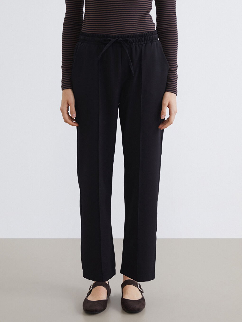 Siyah Beli Lastikli Kadın Pantolon-1