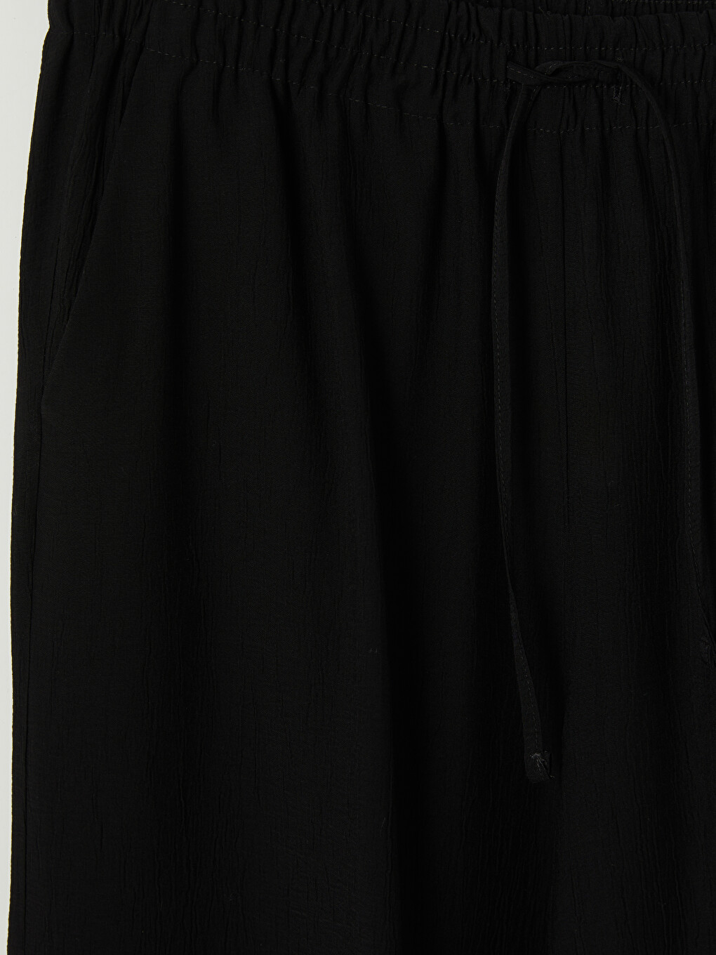 Siyah Beli Lastikli Dokulu Kadın Pantolon-6