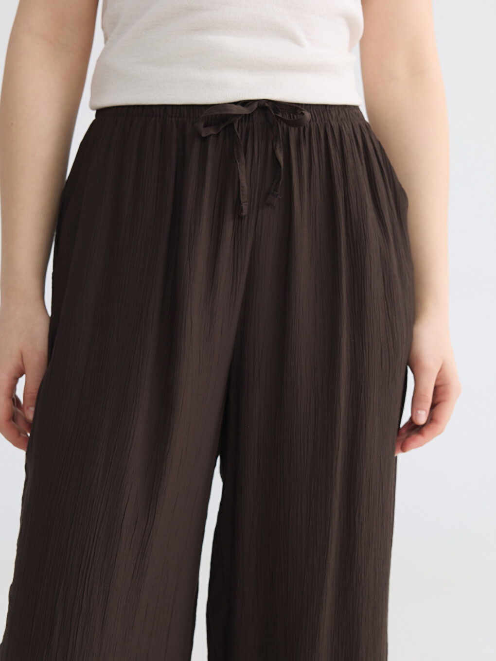 Elastic Waist Textured Women's Trousers-2