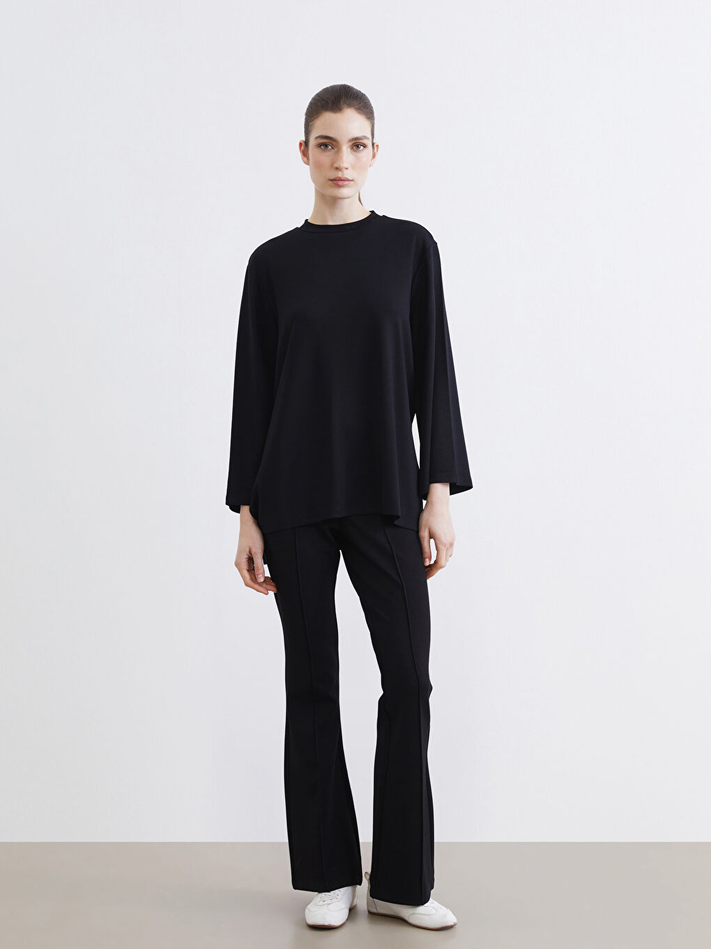 تونيك كنزة رياضية أسود امرأة-1