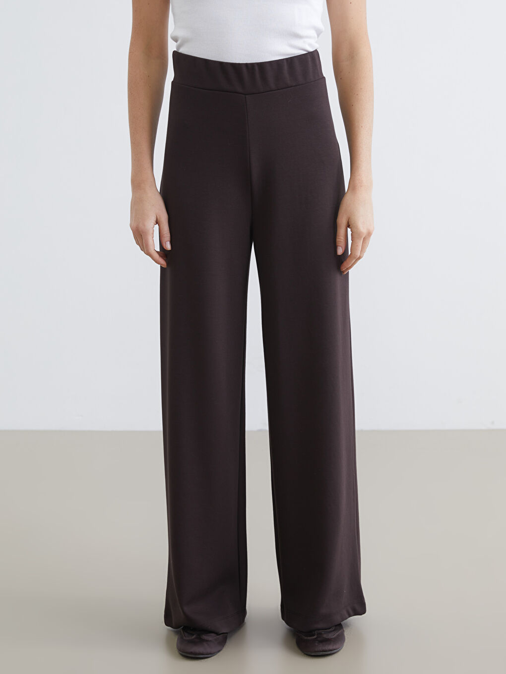 Kahverengi Beli Lastikli Geniş Paça Kadın Eşofman Altı	-1