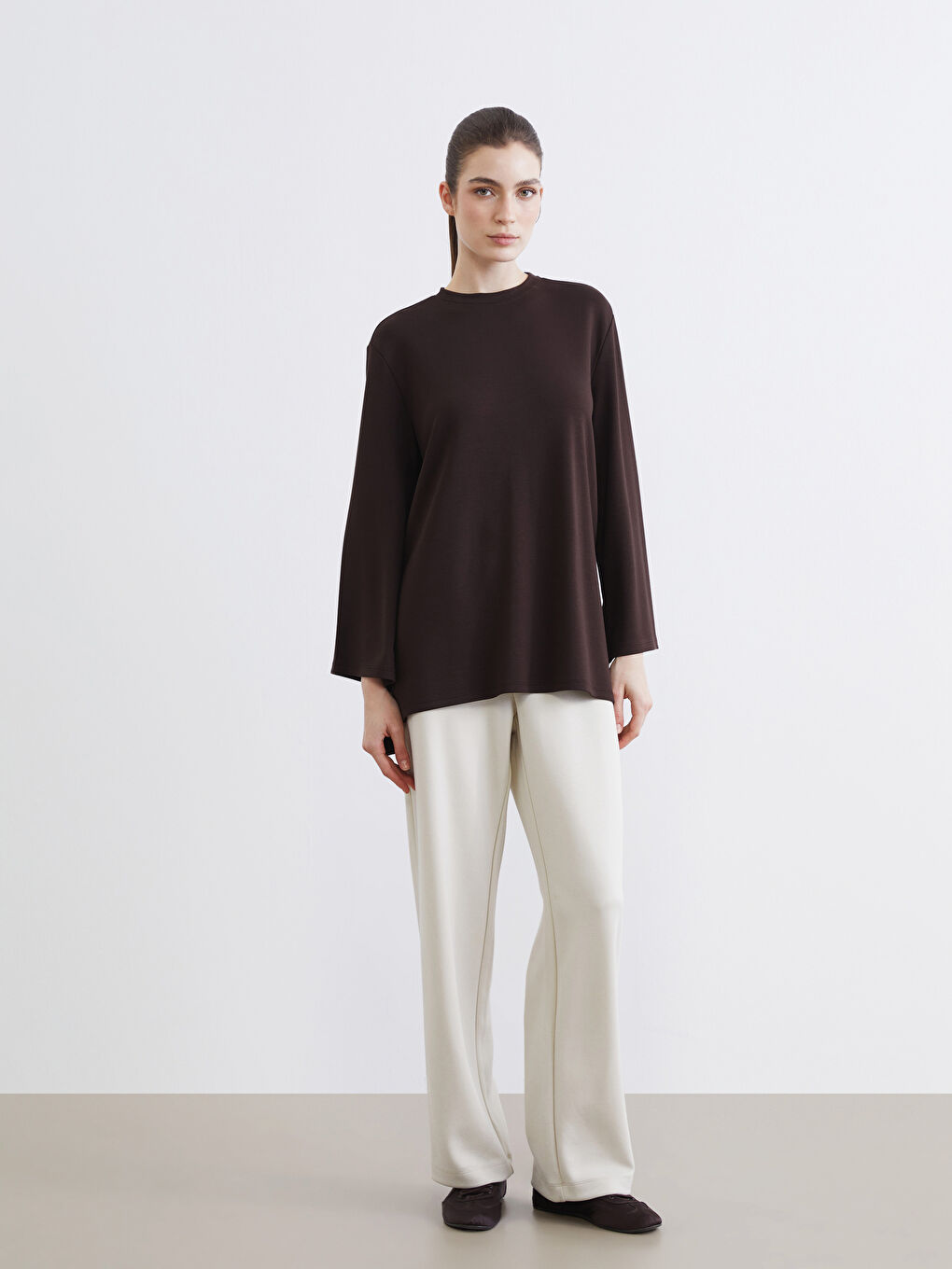 تونیکی سویتشێرت قاوه‌یی ژن-1