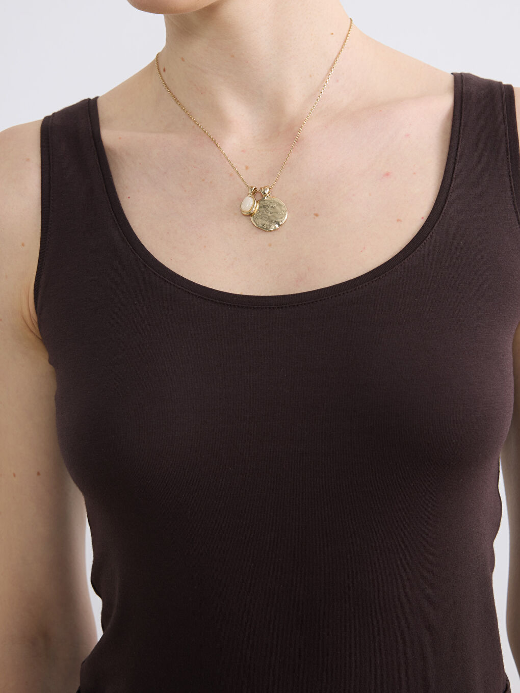 Kahverengi U Yaka Kadın Atlet-2