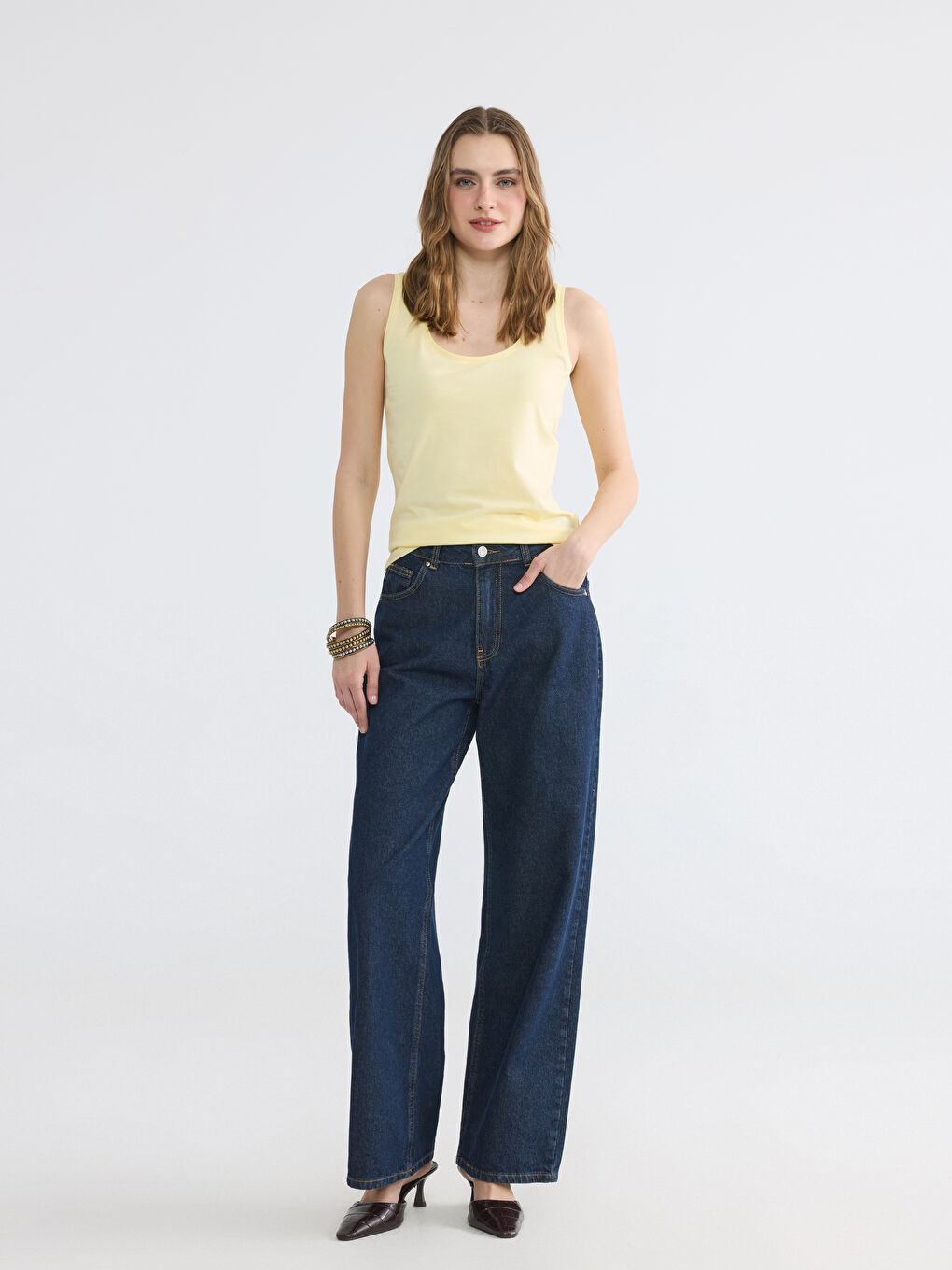 Débardeur Femme à Encolure U-1