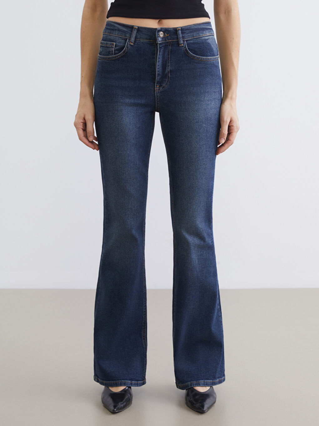 Woman INDIGO Jeans-1