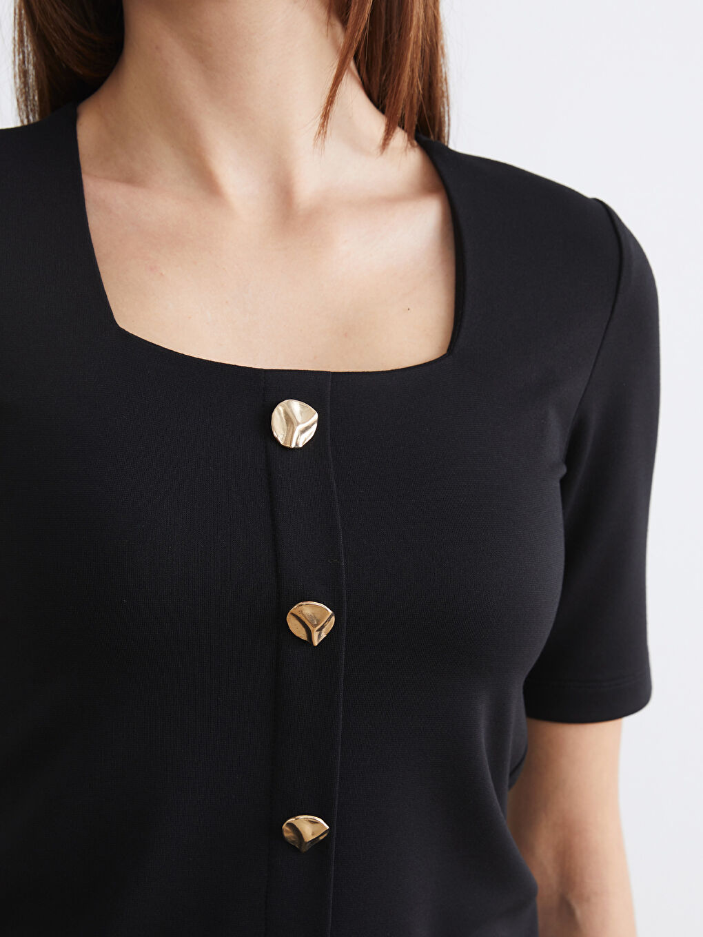 Siyah Büyük Beden Kare Yaka Bluz-3