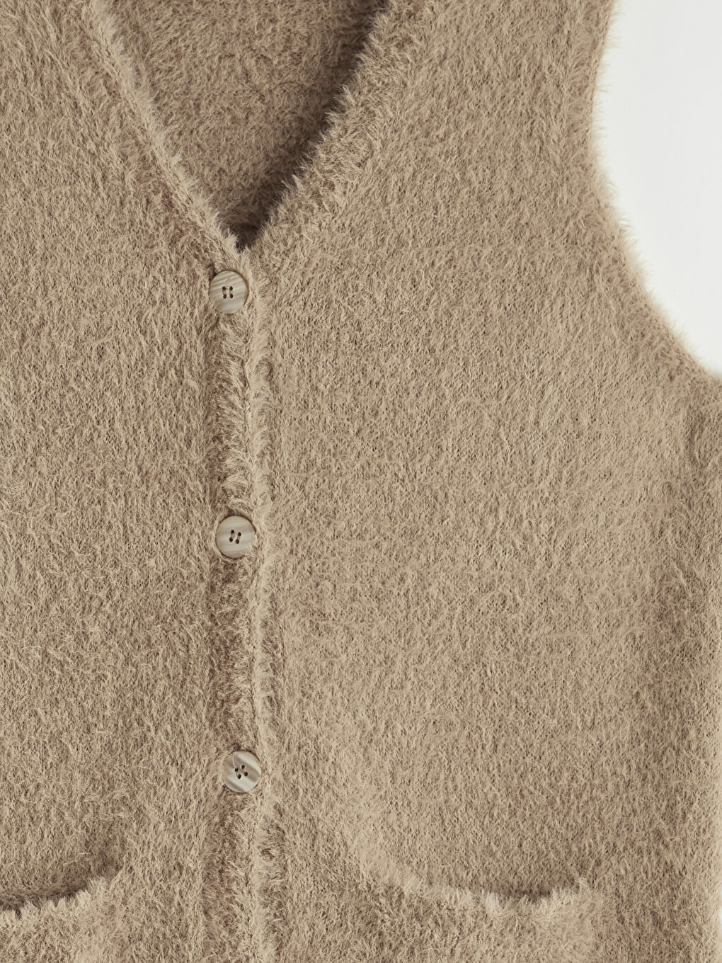 Kahverengi V Yaka Kadın Triko Yelek	-1