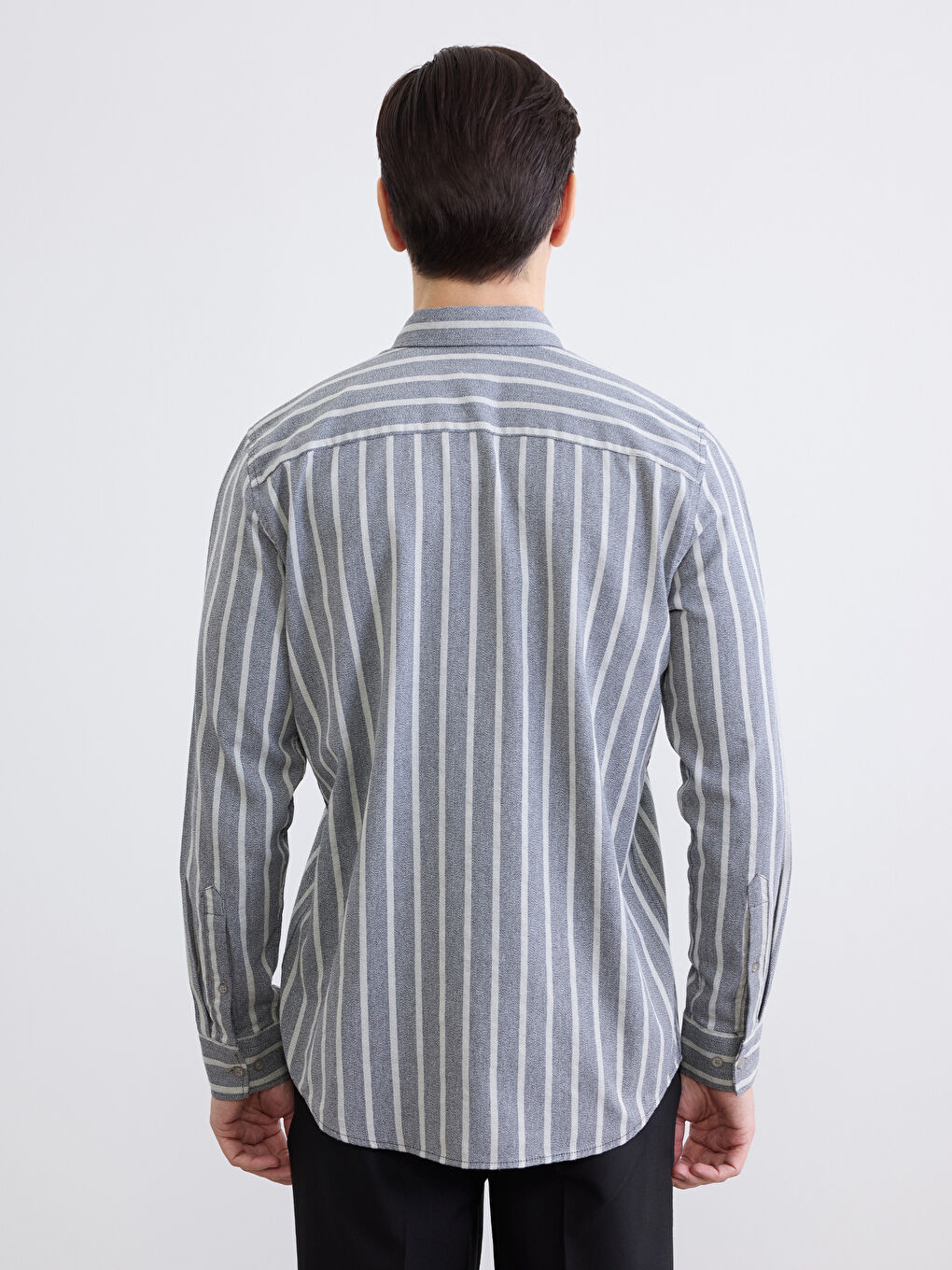 Gri Regular Fit Çizgili Erkek Armürlü Gömlek-3