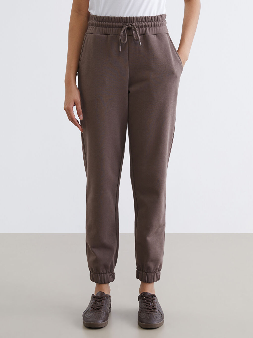 Kahverengi Beli Lastikli Kadın Kalın Jogger Eşofman Altı-1