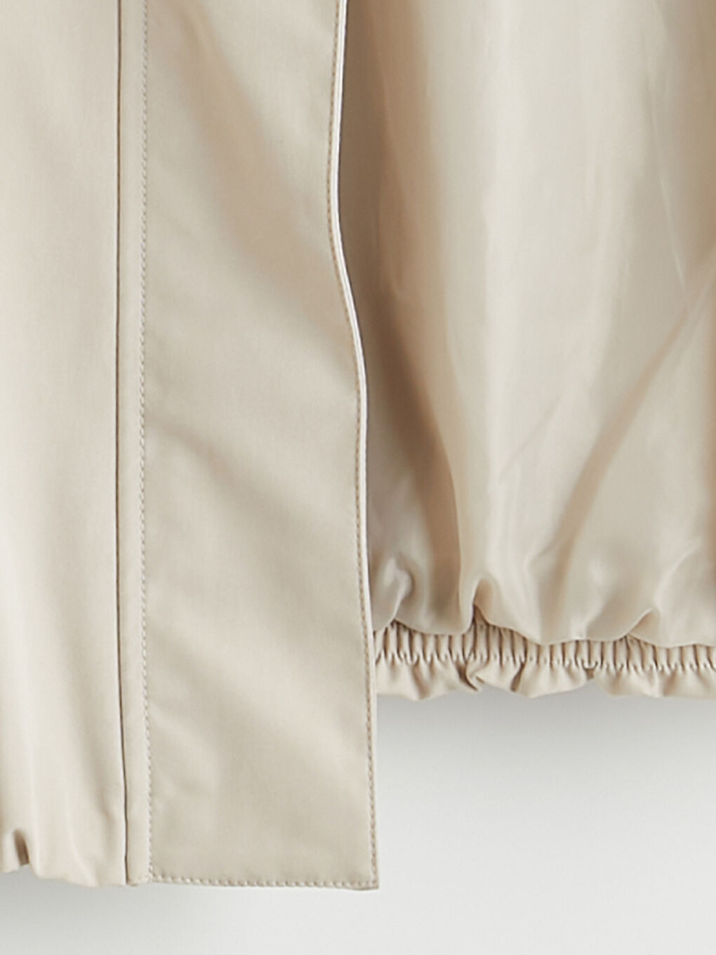 Bej Dik Yaka Oversize Kadın Yağmurluk-6