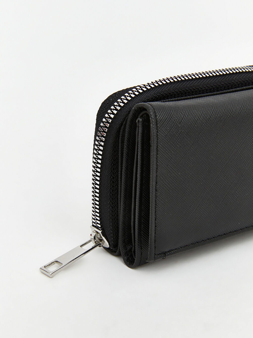 Siyah Deri Görünümlü Kadın Cüzdan-3