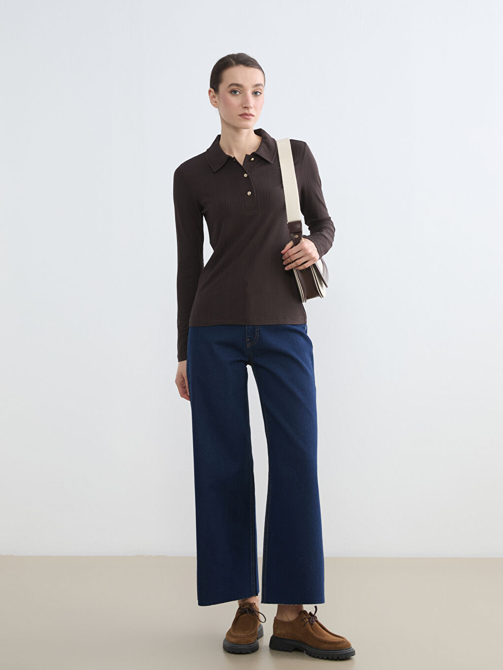 Kahverengi Polo Yaka Kadın Body-1