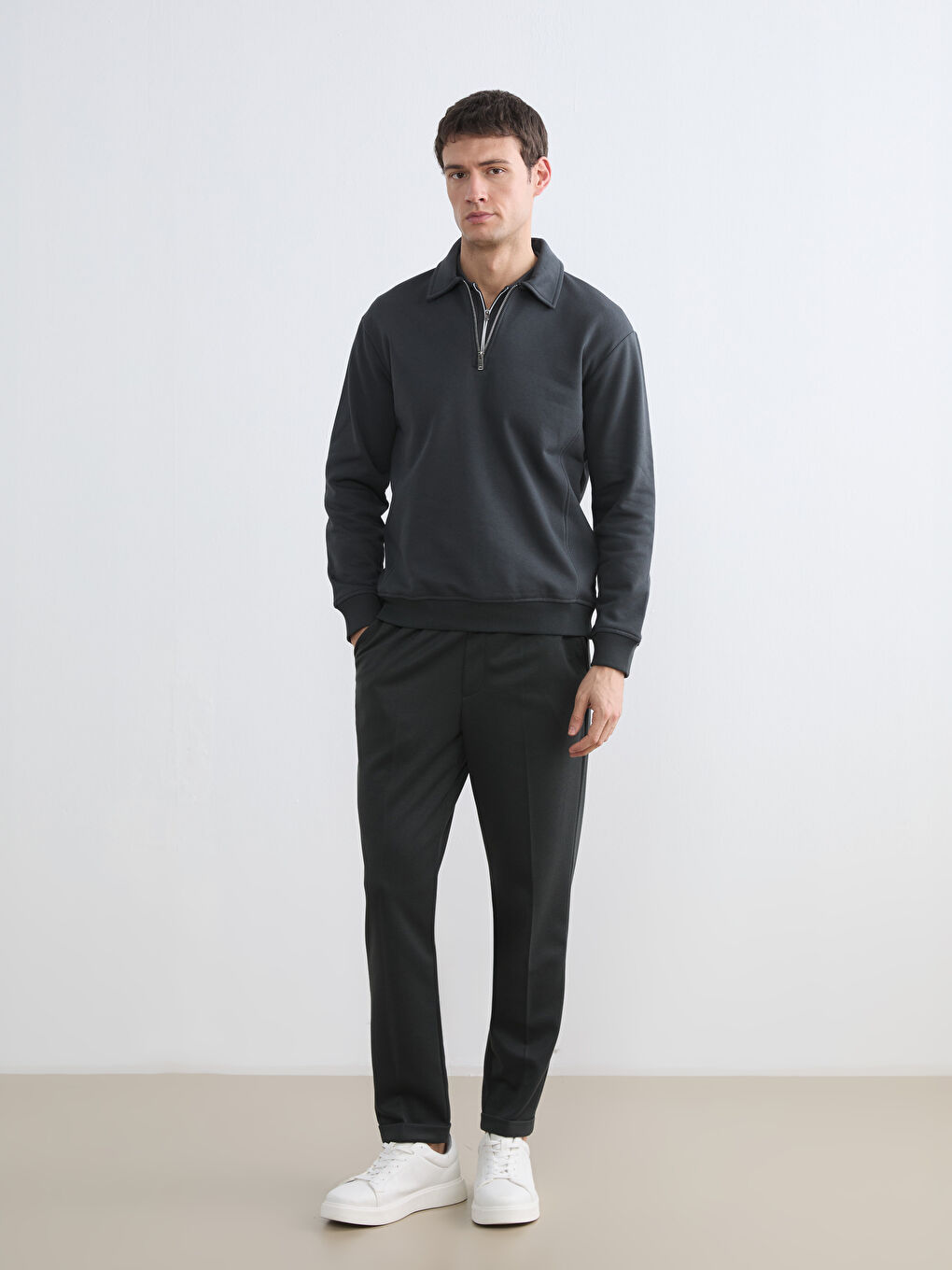 كنزة رياضية انثراسايت / رمادي داكن رجل-1