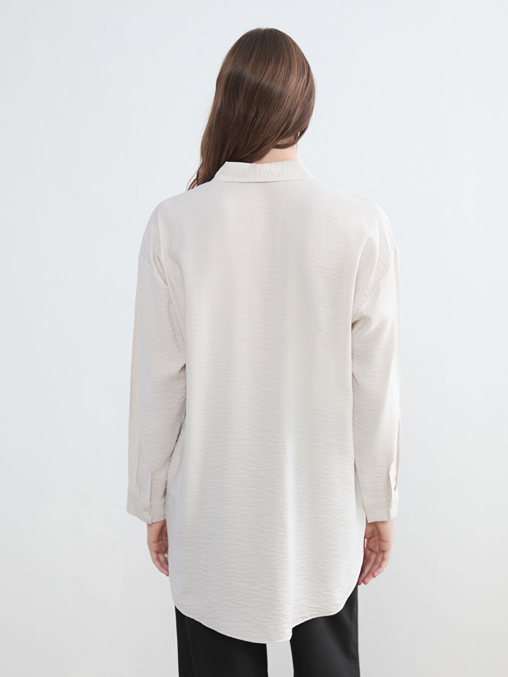 Beyaz Loose Fit Kadın Gömlek-3