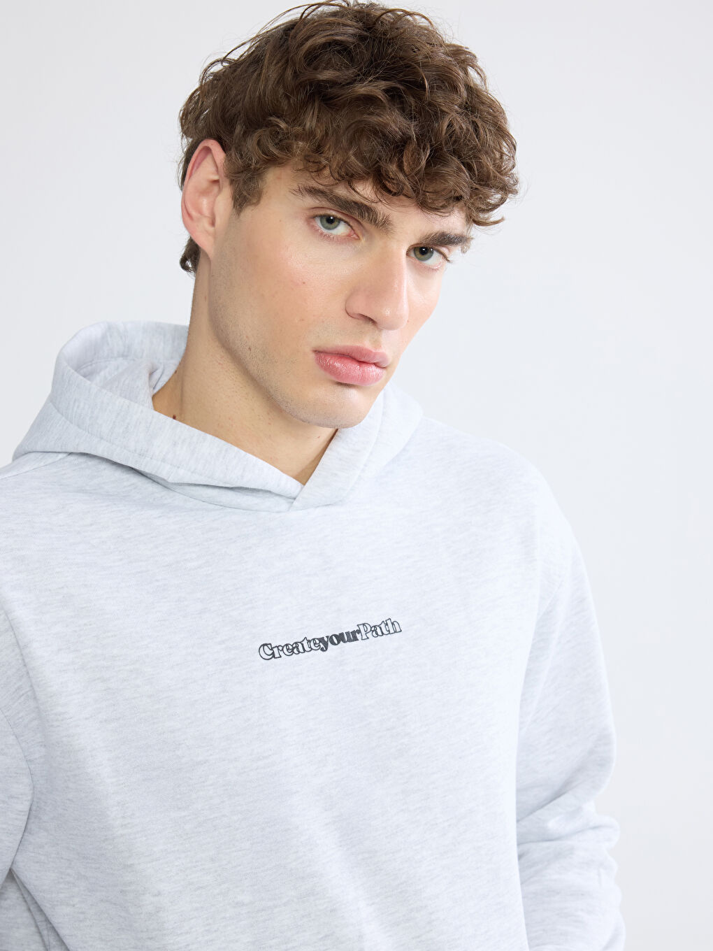 Beyaz Baskılı Erkek Kalın Sweatshirt