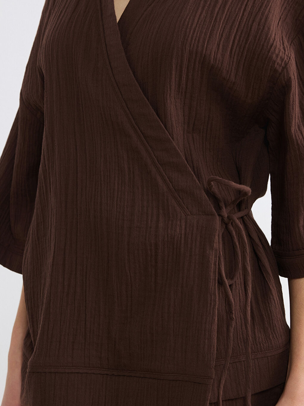 Kahverengi Kruvaze Yaka Dokulu Kadın Kimono-2