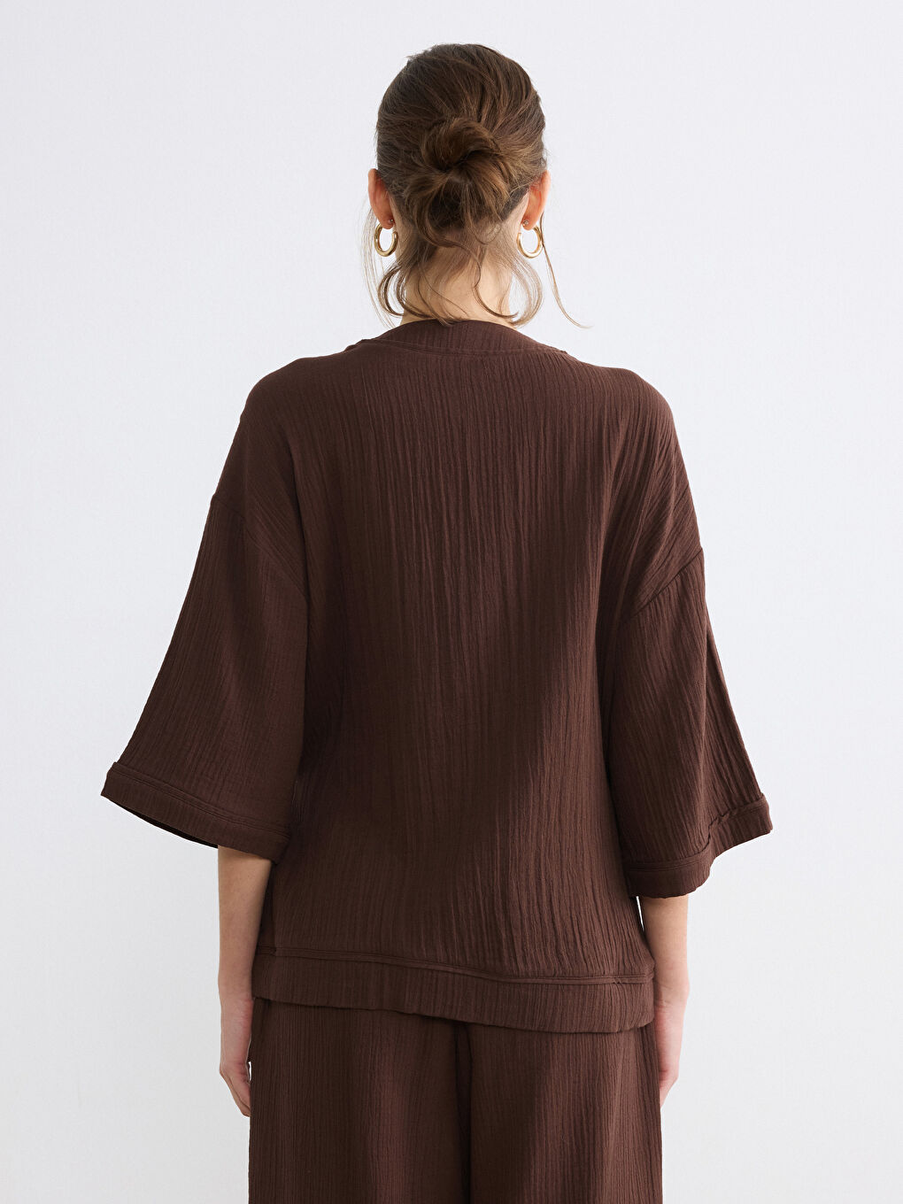 Kahverengi Kruvaze Yaka Dokulu Kadın Kimono-3