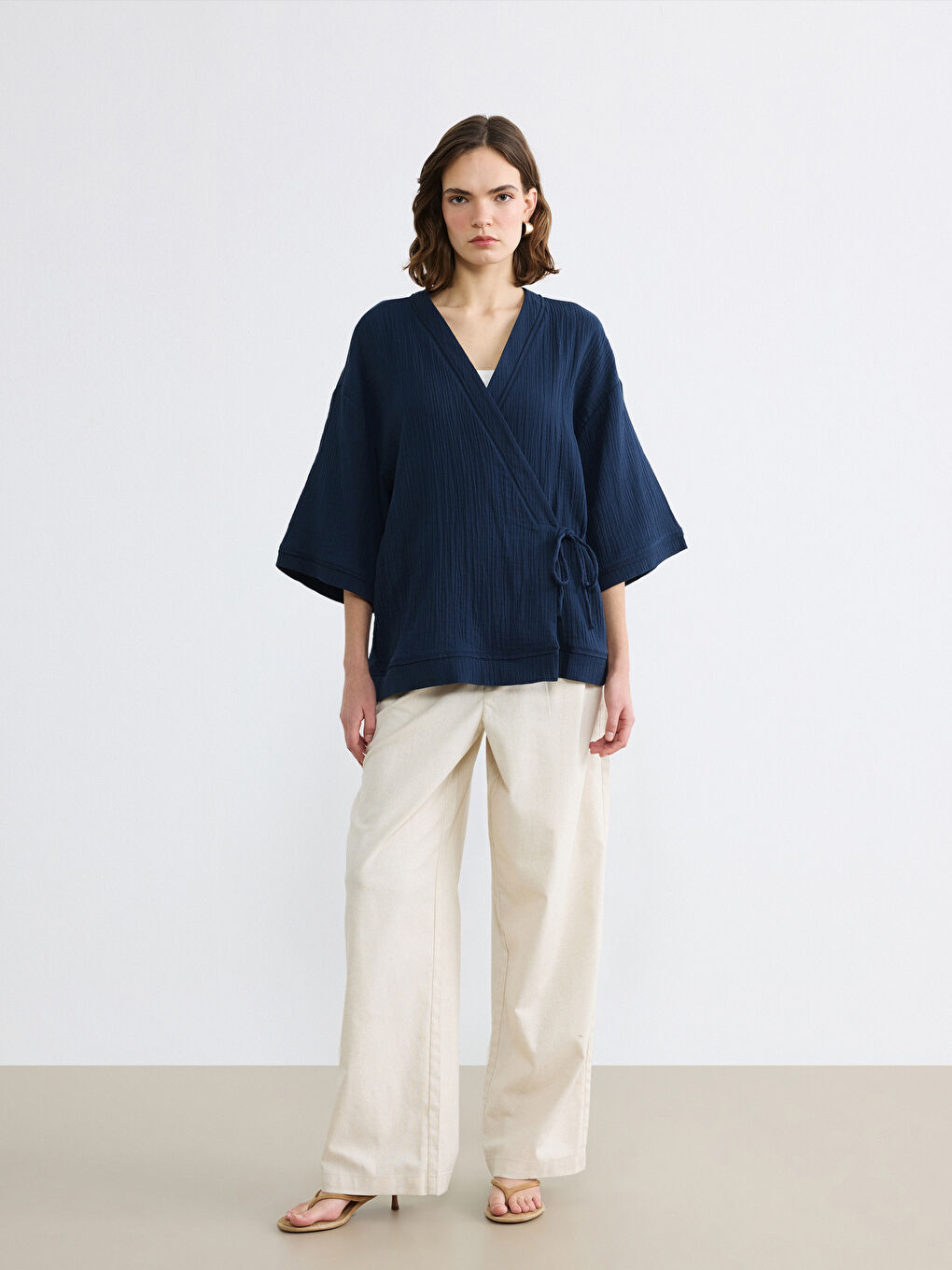 Lacivert Kruvaze Yaka Dokulu Kadın Kimono-1