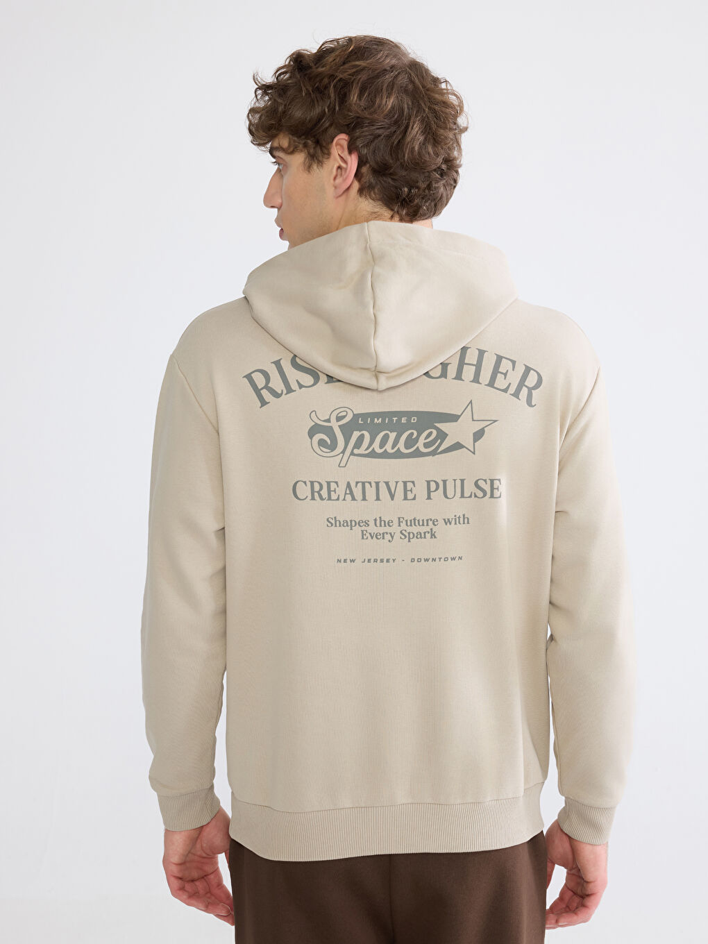 Bej Oversize Baskılı Erkek Sweatshirt-3