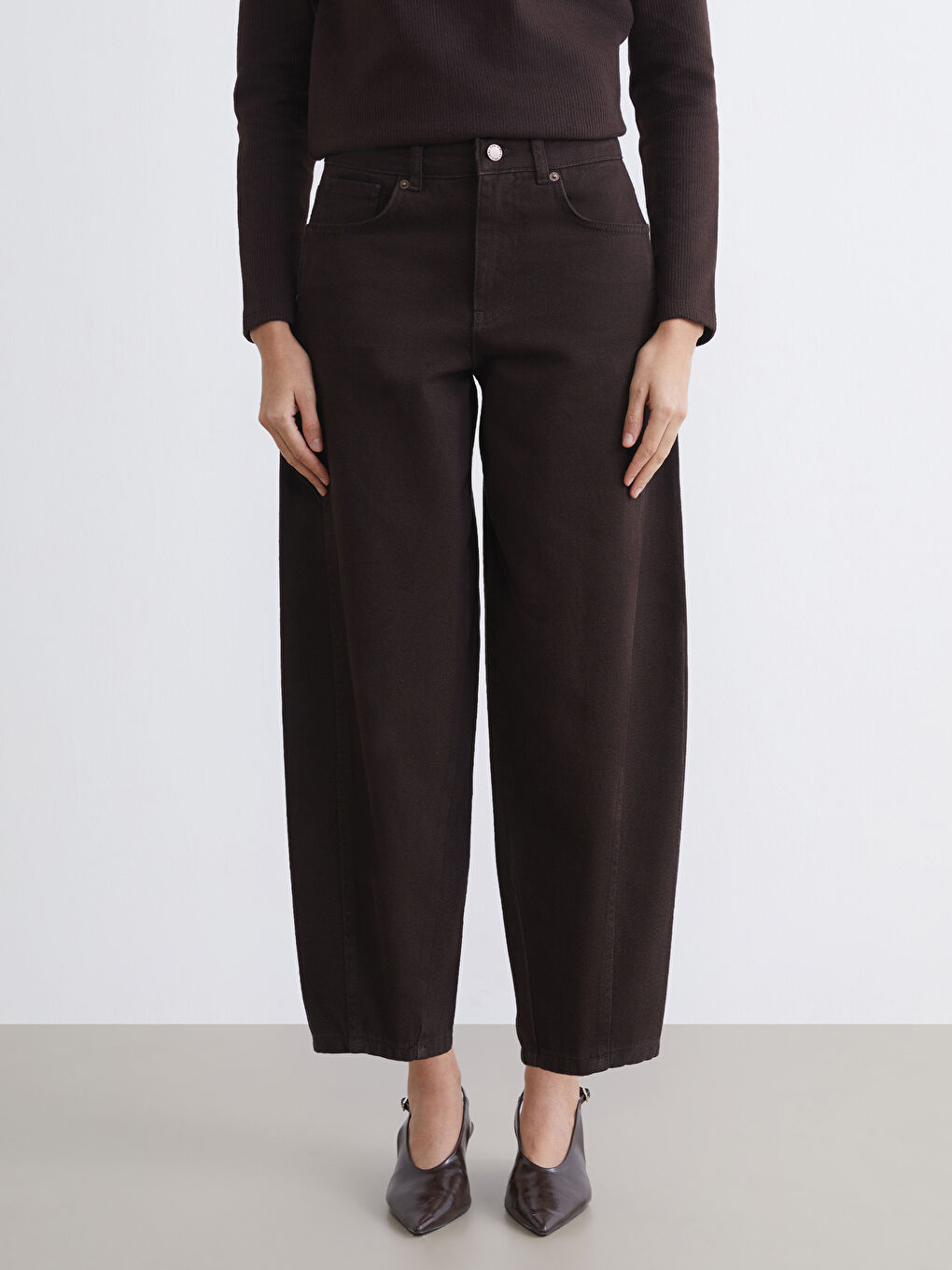 Kahverengi Barrel Fit Kadın Jean Pantolon-1