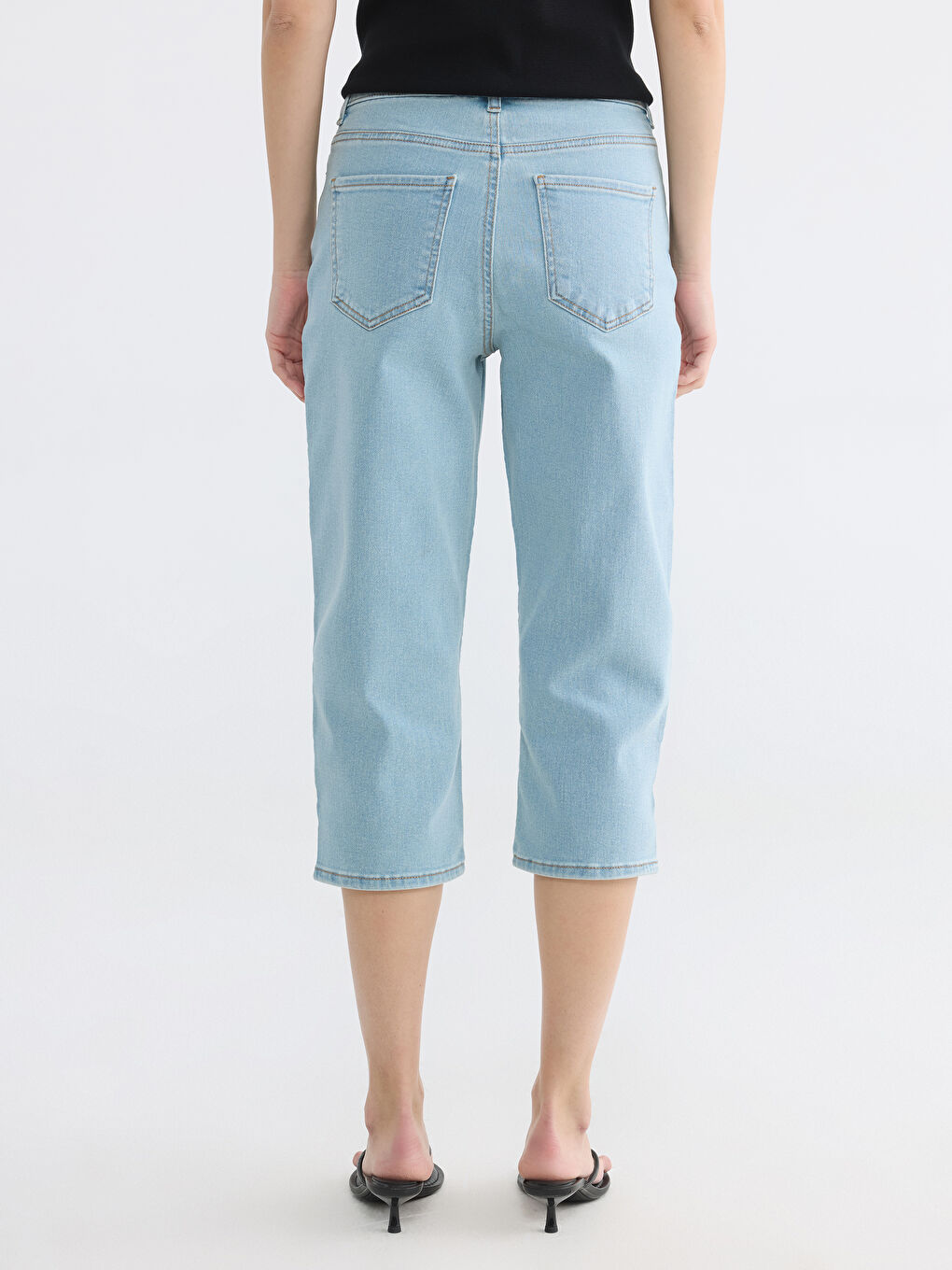 İndigo Yüksek Bel Slim Fit Kadın Jean Kapri-3