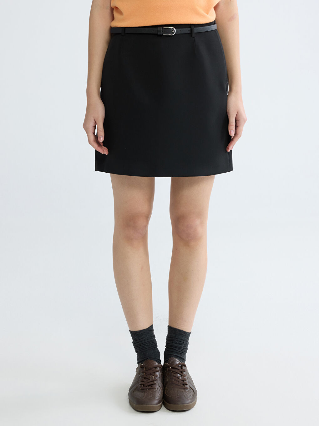 Siyah Beli Kemerli Mini Etek-3