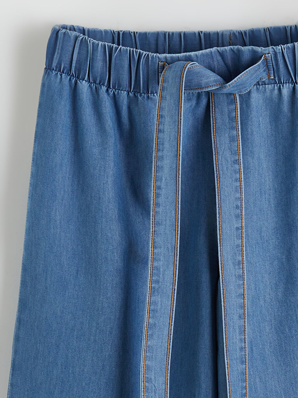 جینز نیلی ژن-5