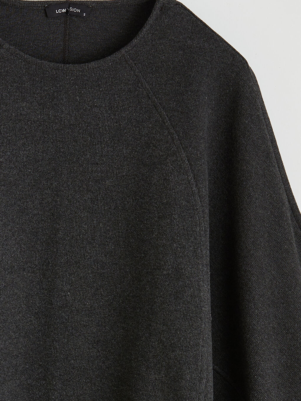 Oversized bluza sa okruglim izrezom-5