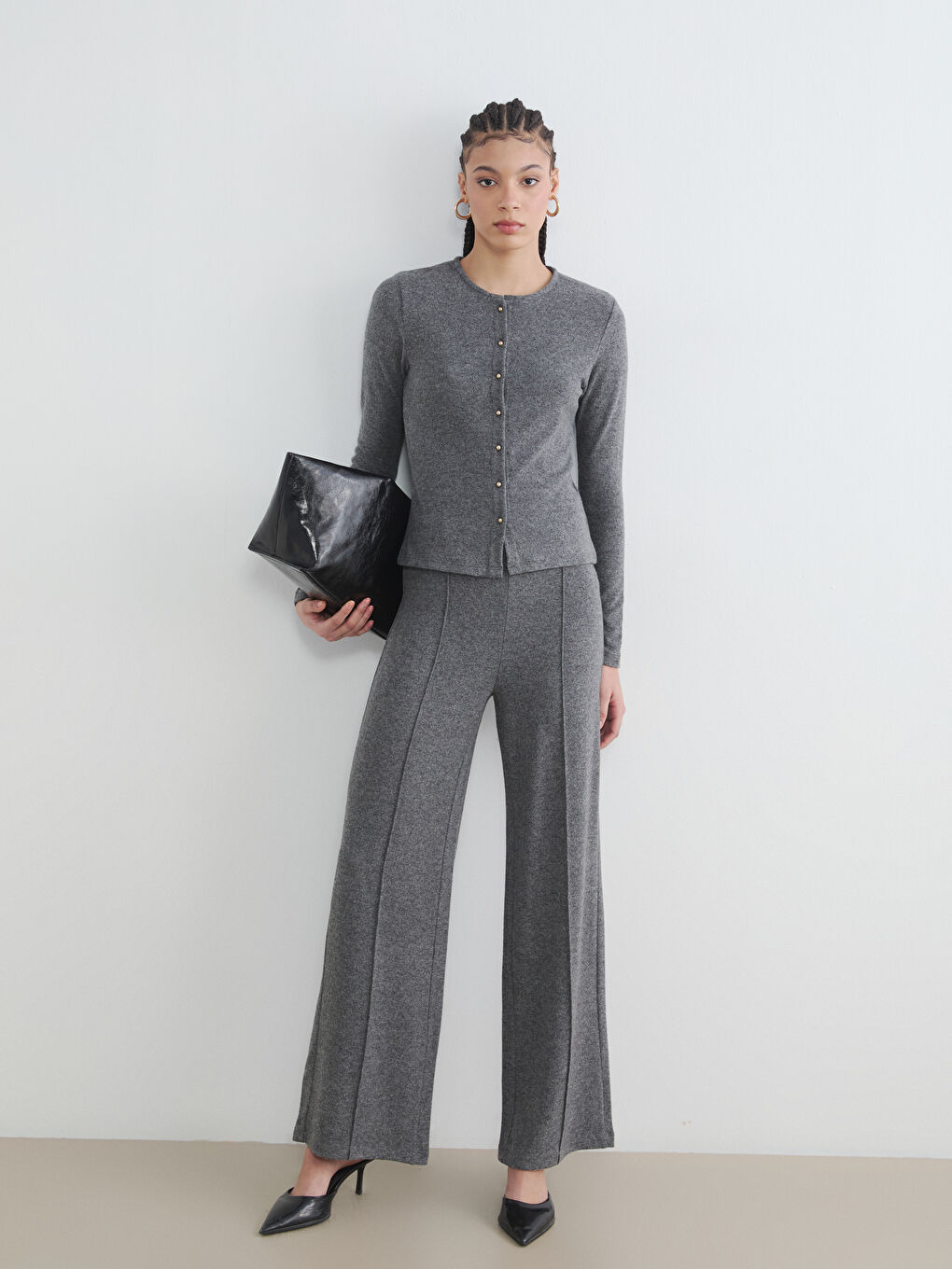 Antrasit Beli Lastikli Geniş Paça Kadın Pantolon	