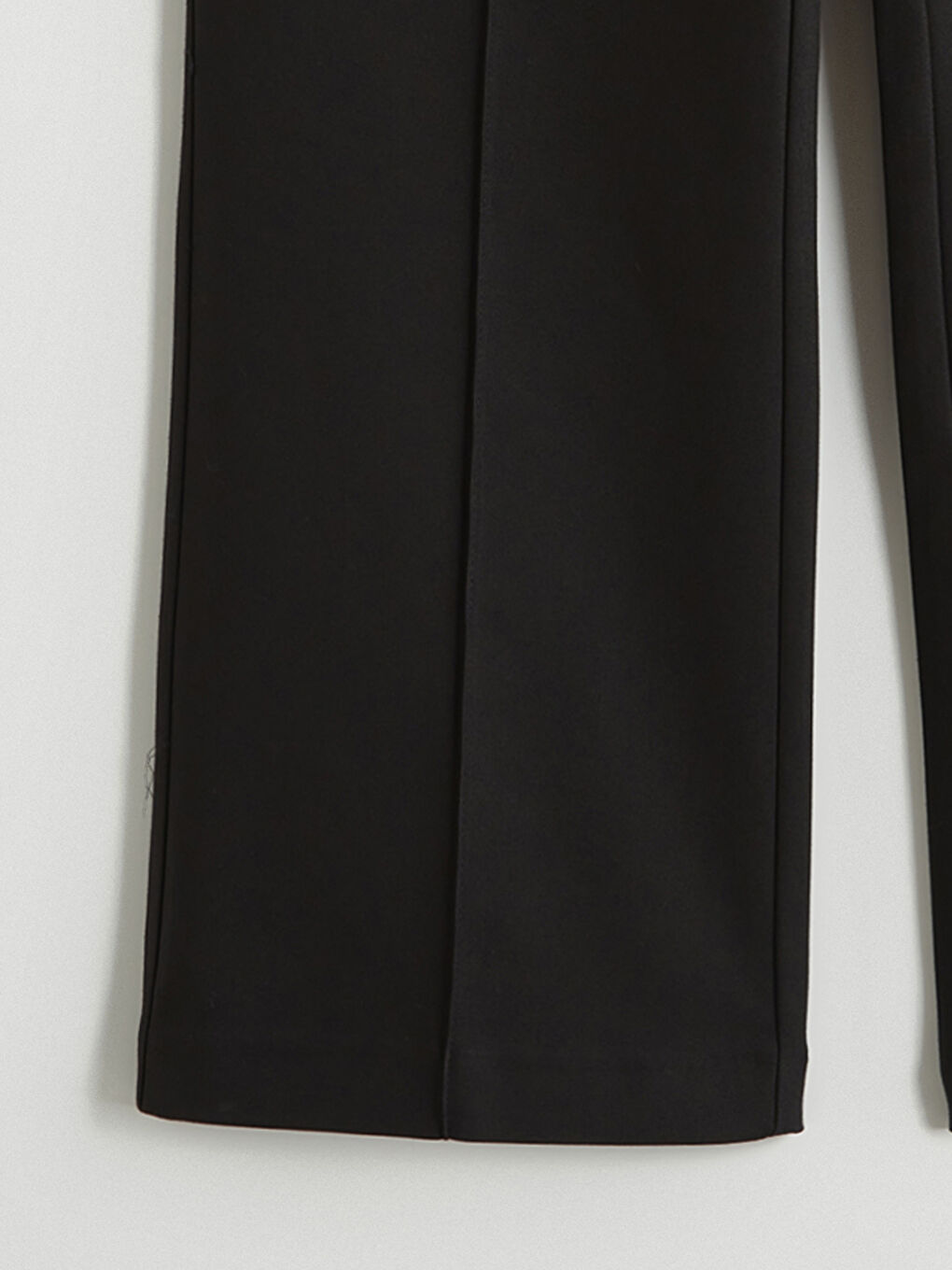 Siyah Beli Fermuarlı Dikiş Detaylı Kadın Pantolon-5