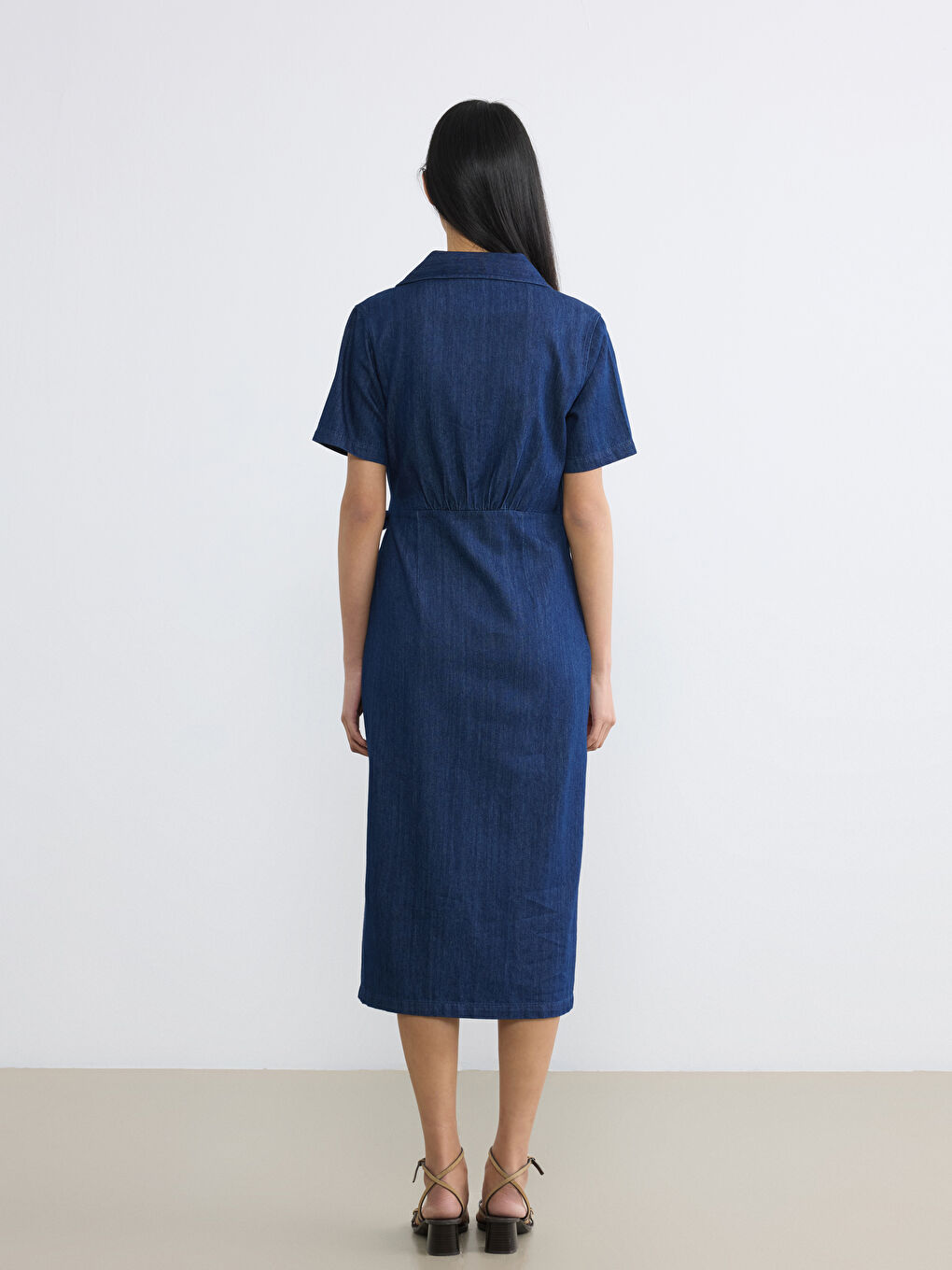 İndigo  Gömlek Yaka Kuşaklı Jean Elbise-3