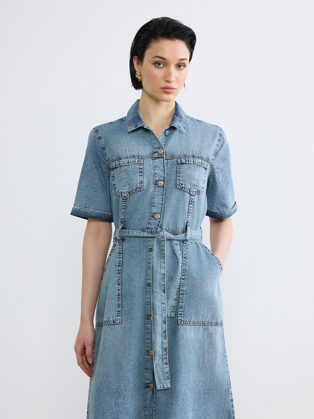 İndigo Gömlek Yaka Beli Kuşaklı Jean Elbise