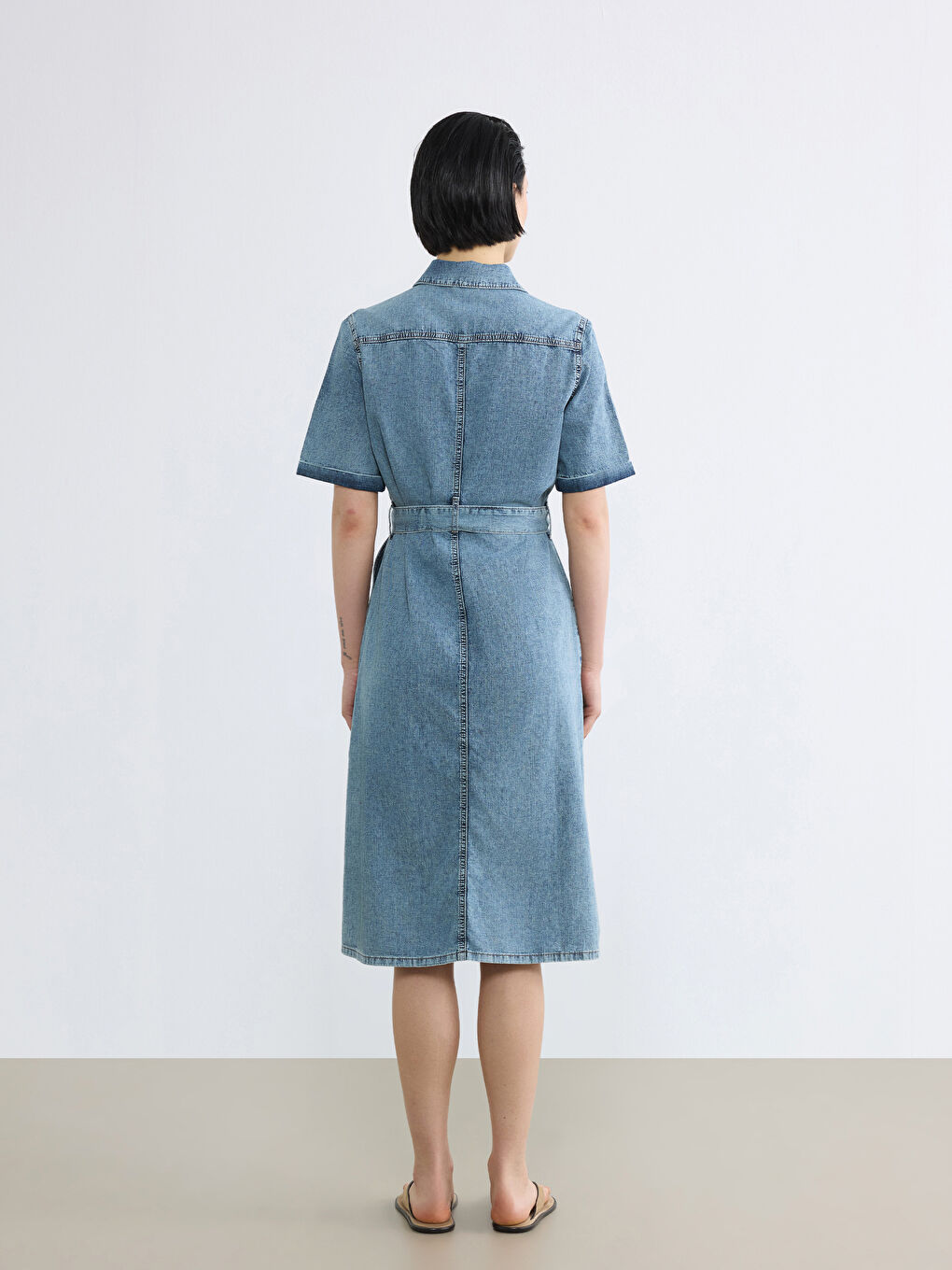 İndigo Gömlek Yaka Beli Kuşaklı Jean Elbise-3