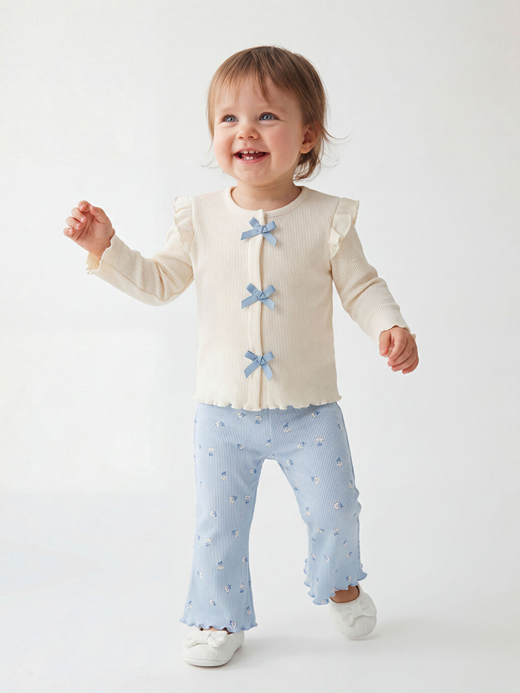 Ekru Fiyonklu Kız Bebek Fitilli Tişört ve Tayt