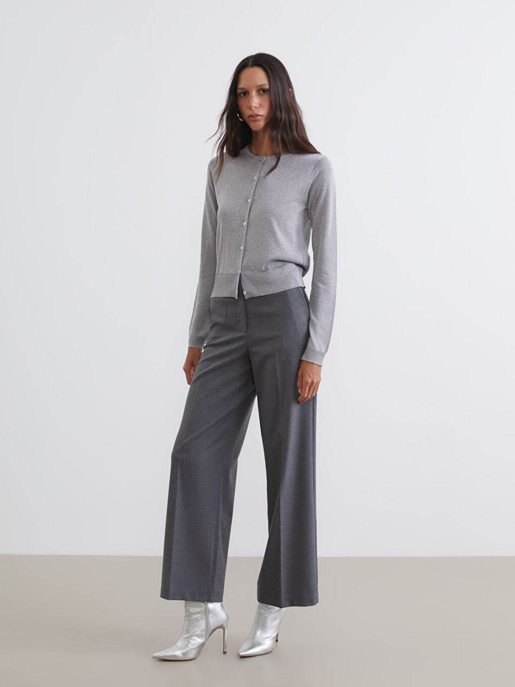 Gri Yüksek Bel Geniş Paça Kadın Pantolon