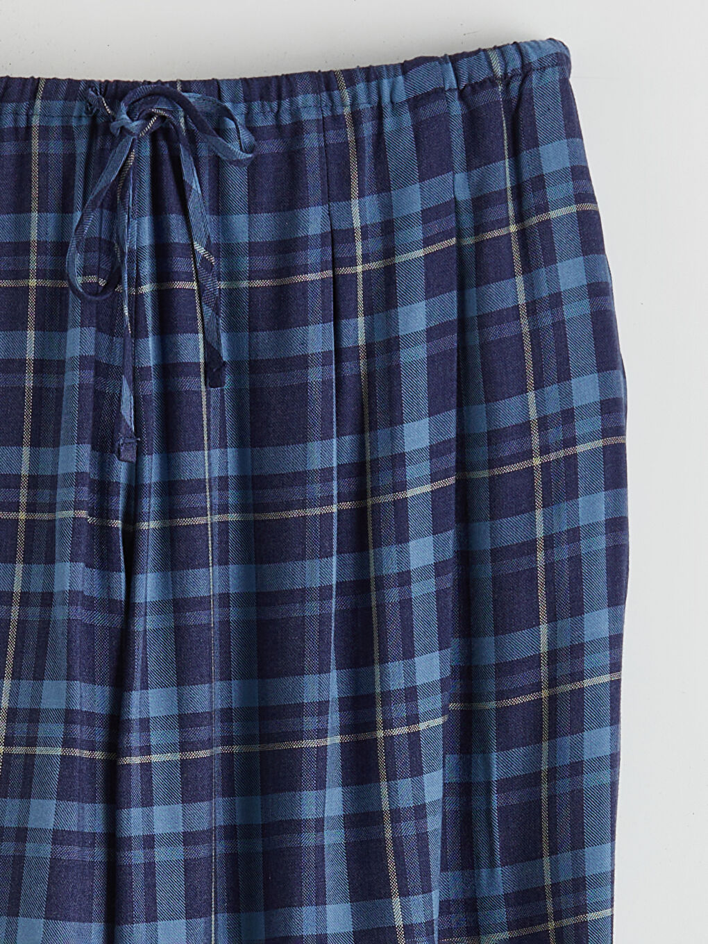 Mavi Beli Lastikli Ekose Kadın Pileli Jogger Pantolon-5