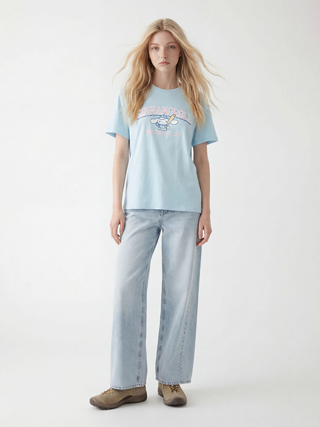 Тениска с обло деколте Cinnamoroll с щампа за жени-1